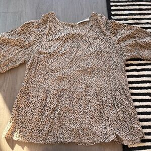Abercrombie & Fitch Tan Leopard Print Blouse size L